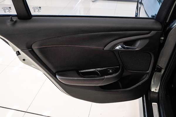 2016 Holden Commodore SV6 Black VF Series II