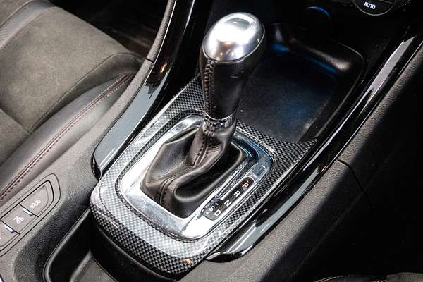 2016 Holden Commodore SV6 Black VF Series II