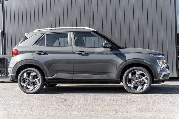2025 Hyundai Venue Active QX.V5