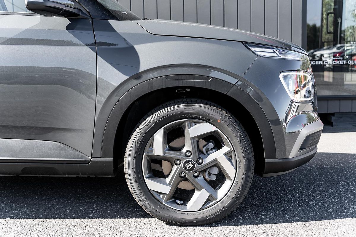 2025 Hyundai Venue Active QX.V5
