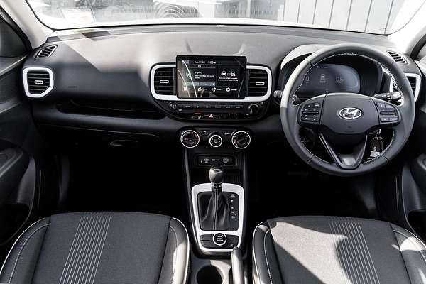 2025 Hyundai Venue Active QX.V5