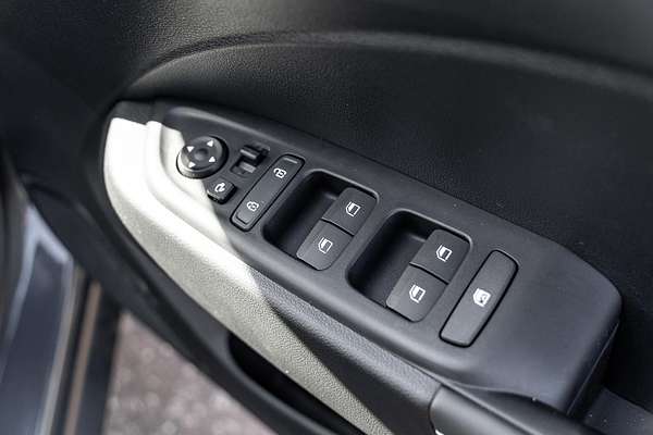 2025 Hyundai Venue Active QX.V5