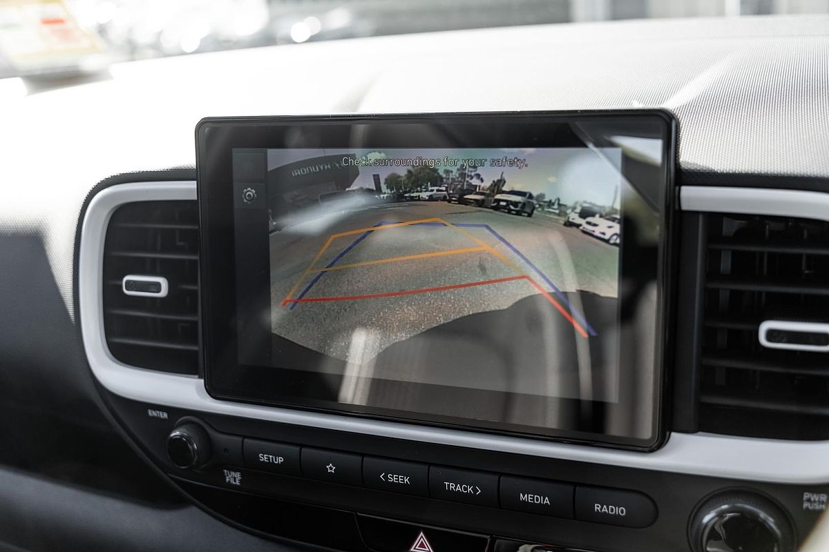 2025 Hyundai Venue Active QX.V5