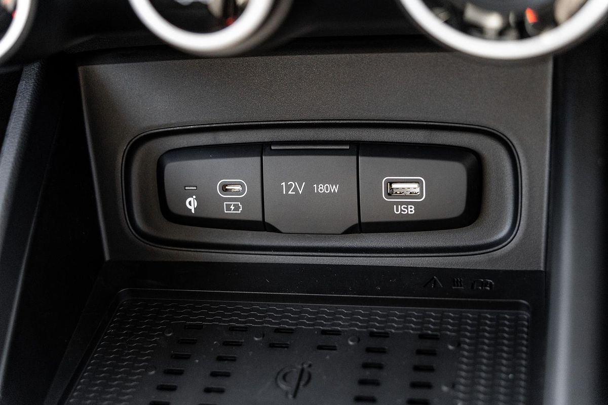 2025 Hyundai Venue Active QX.V5