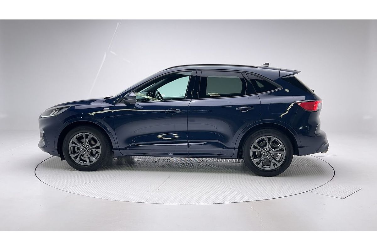 2021 Ford Escape ST-Line ZH