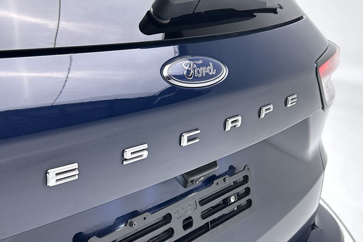 2021 Ford Escape ST-Line ZH