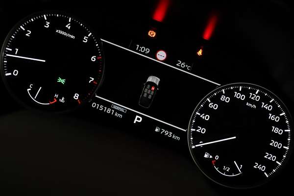2024 Mitsubishi Outlander LS ZM