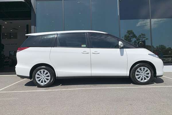 2019 Toyota Tarago GLi ACR50R