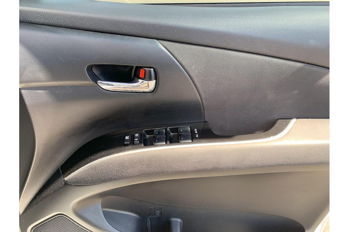 2019 Toyota Tarago GLi ACR50R