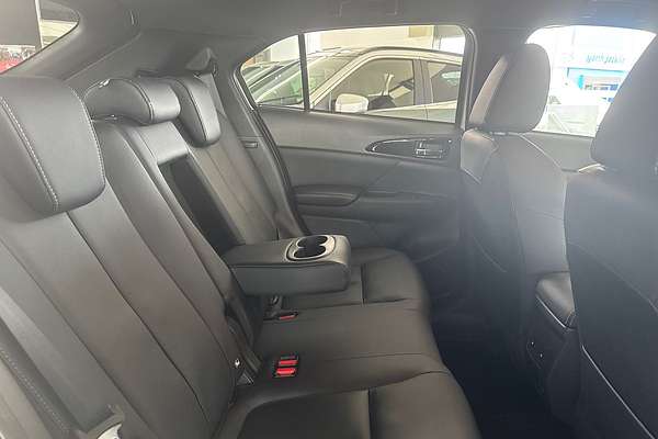 2024 Mitsubishi Eclipse Cross Exceed YB