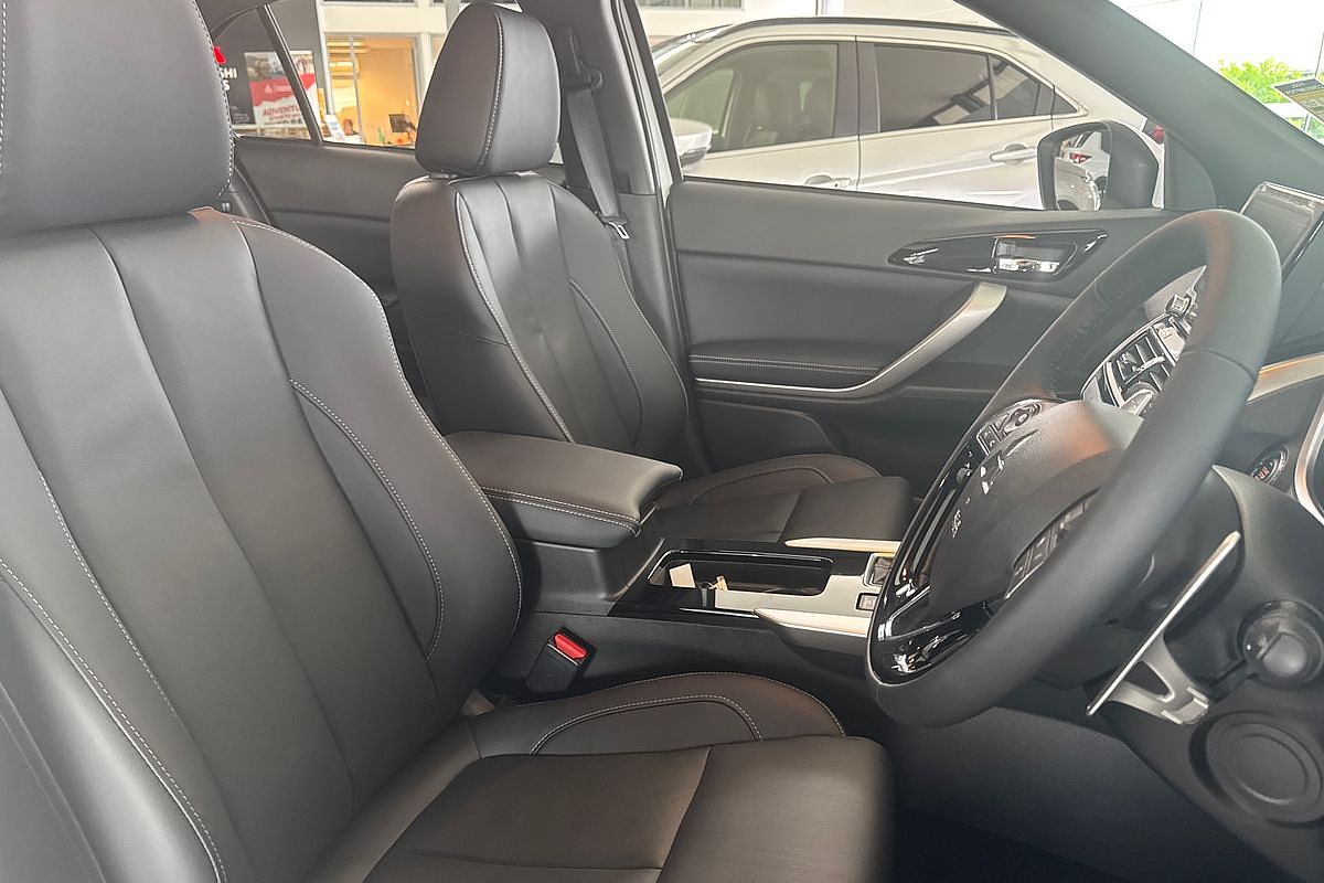 2024 Mitsubishi Eclipse Cross Exceed YB