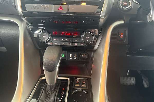 2024 Mitsubishi Eclipse Cross Exceed YB