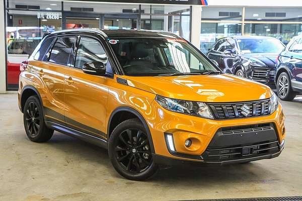 2023 Suzuki Vitara Turbo Shadow LY Series II
