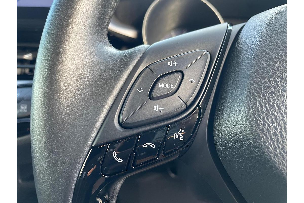 2023 Toyota C-HR GXL NGX10R