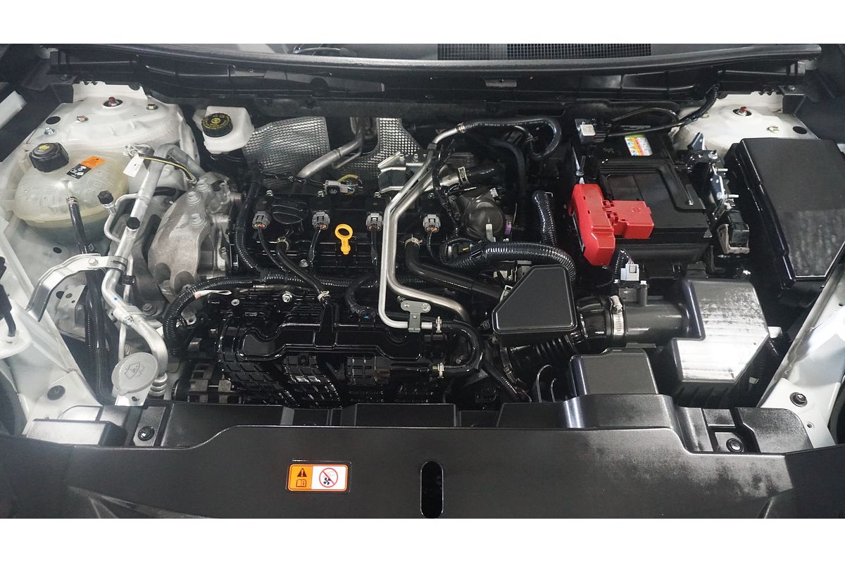 2023 Mitsubishi Outlander ES ZM