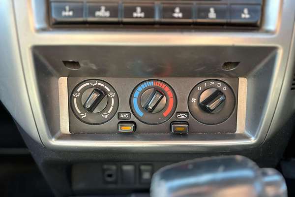 2007 Nissan Patrol ST GU IV