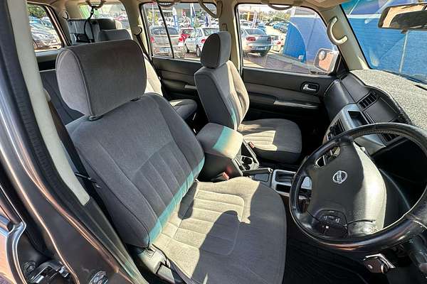 2007 Nissan Patrol ST GU IV