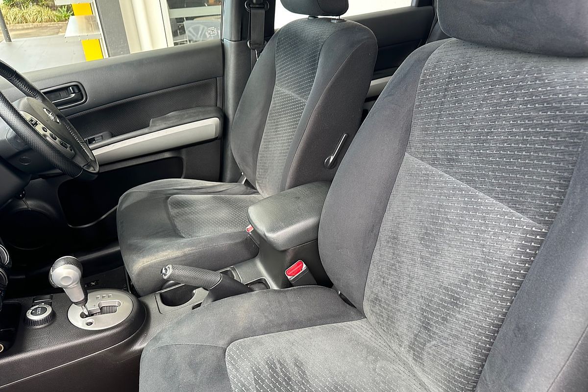 2012 Nissan X-TRAIL ST T31