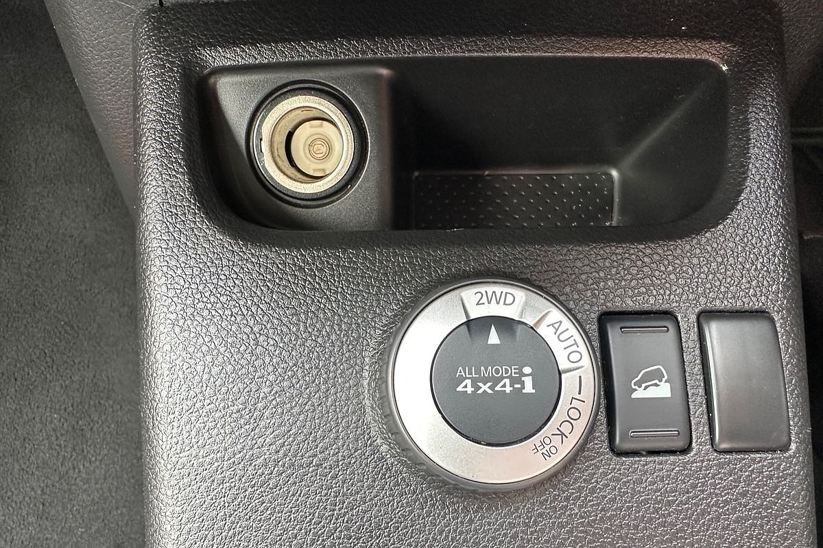 2012 Nissan X-TRAIL ST T31