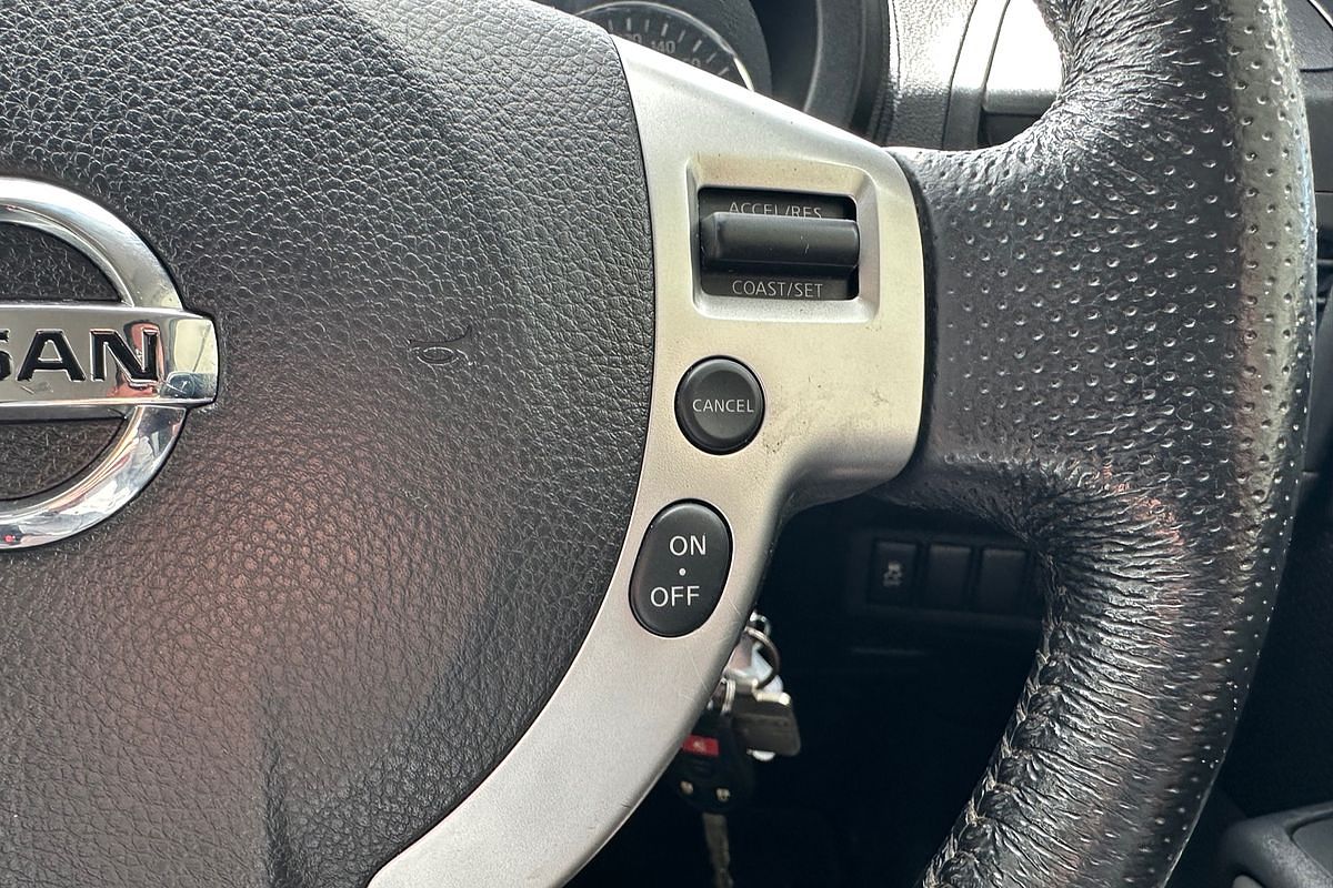 2012 Nissan X-TRAIL ST T31