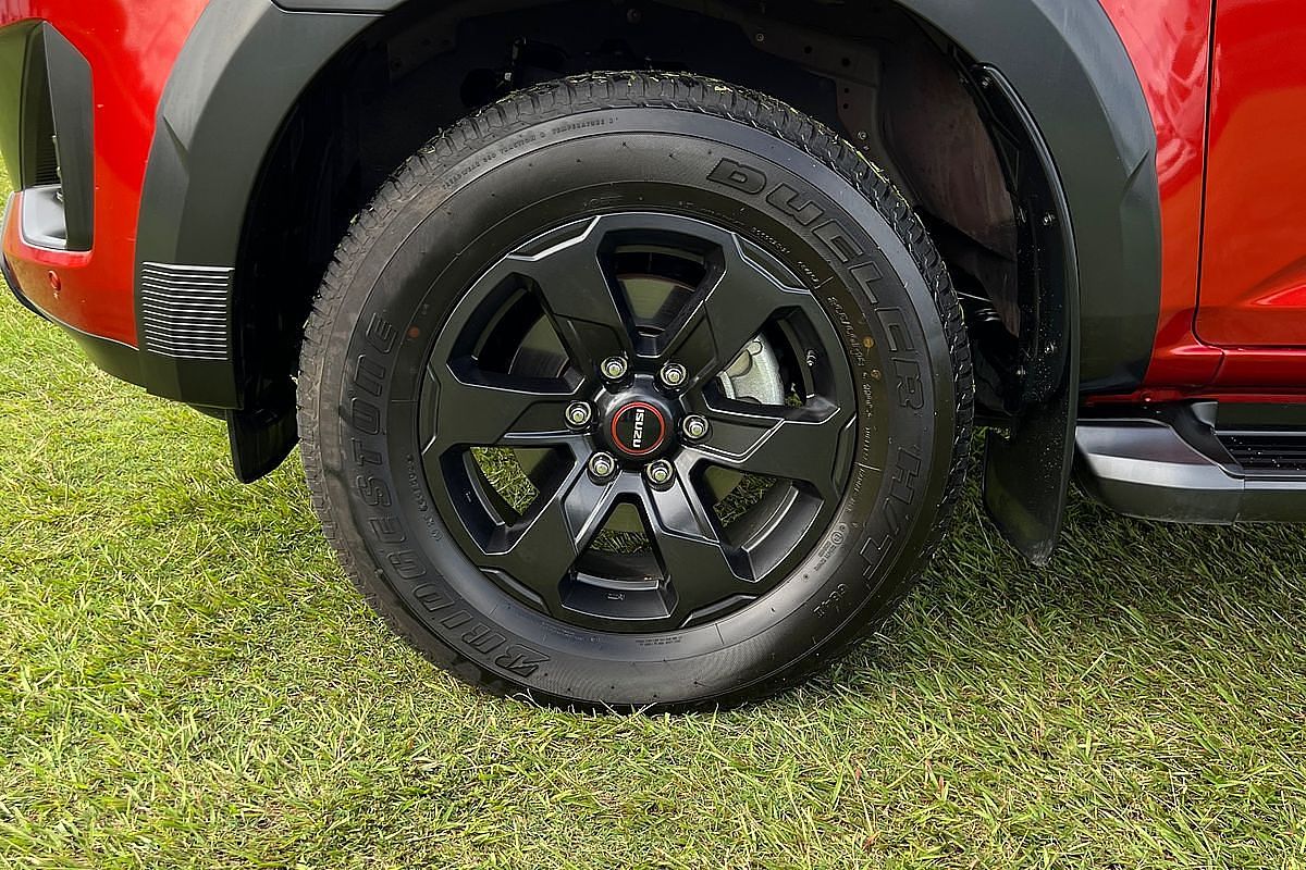 2024 Isuzu D-MAX X-TERRAIN 4X4