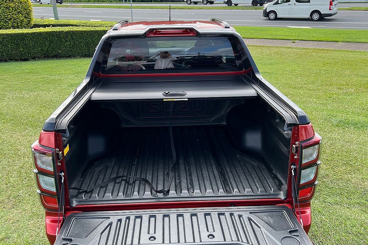2024 Isuzu D-MAX X-TERRAIN 4X4