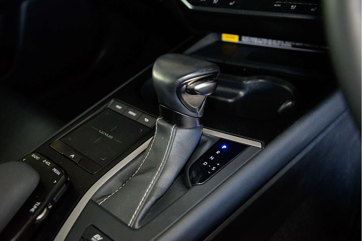 2021 Lexus UX UX250h Sport Luxury MZAH15R