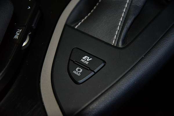 2021 Lexus UX UX250h Sport Luxury MZAH15R