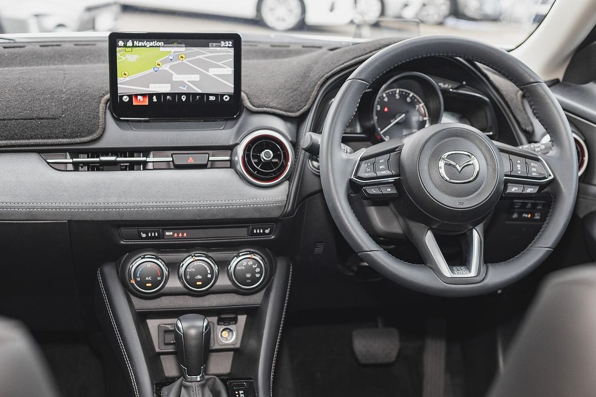 2024 Mazda CX-3 G20 Akari DK