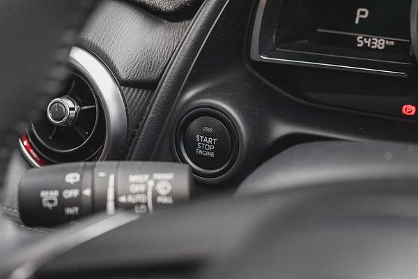 2024 Mazda CX-3 G20 Akari DK