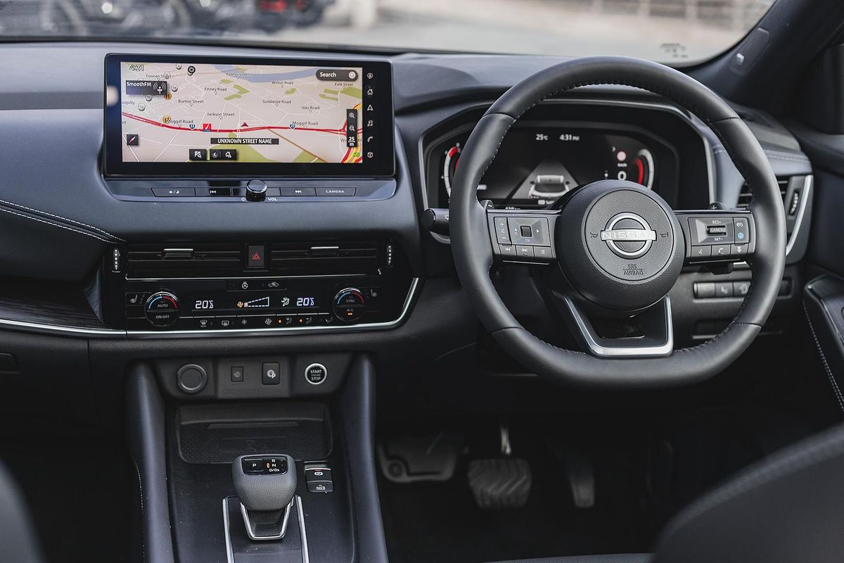 2024 Nissan QASHQAI Ti J12