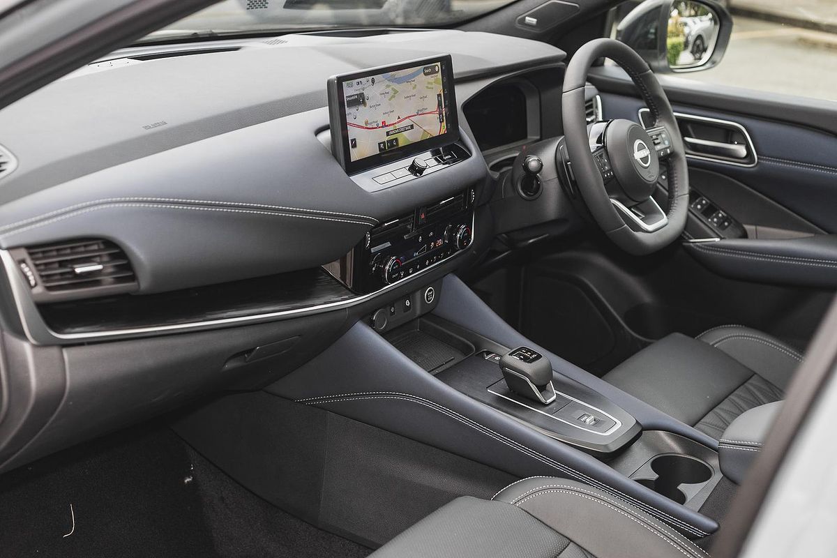 2024 Nissan QASHQAI Ti J12