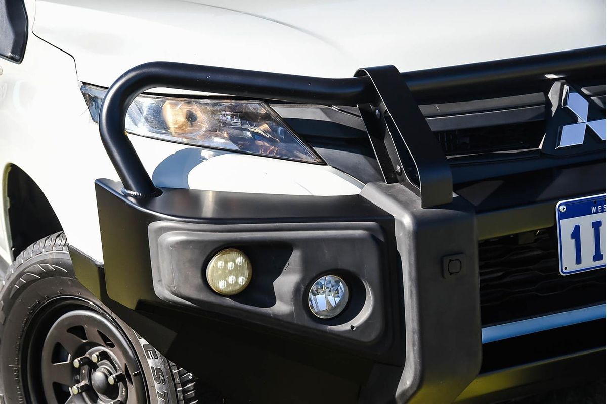 2020 Mitsubishi Triton GLX+ MR 4X4