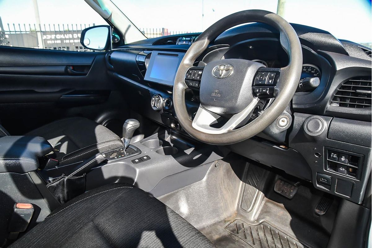 2019 Toyota Hilux SR GUN126R 4X4