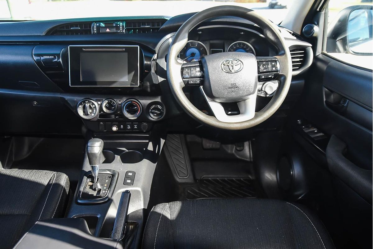 2019 Toyota Hilux SR GUN126R 4X4