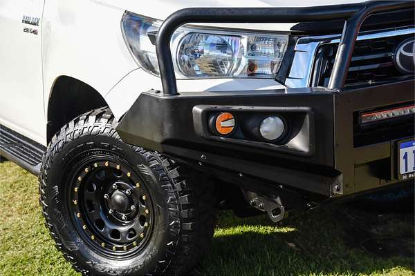 2019 Toyota Hilux SR GUN126R 4X4
