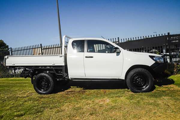 2018 Toyota Hilux SR GUN126R 4X4