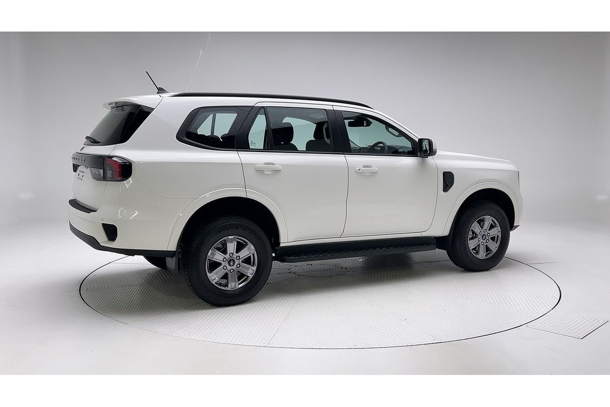 2024 Ford Everest Ambiente