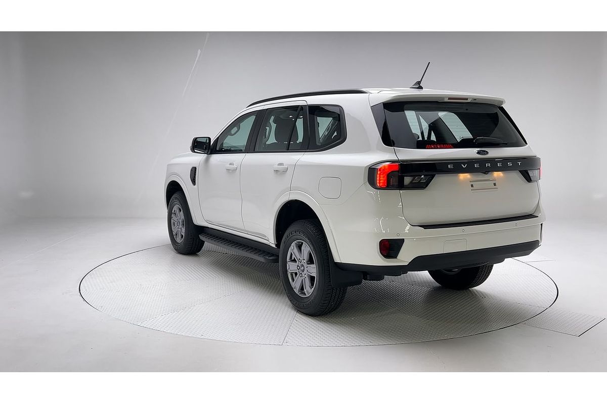 2024 Ford Everest Ambiente