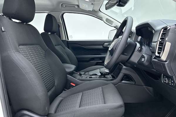 2024 Ford Everest Ambiente