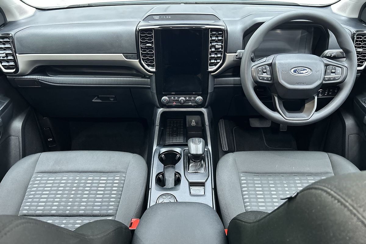 2024 Ford Everest Ambiente