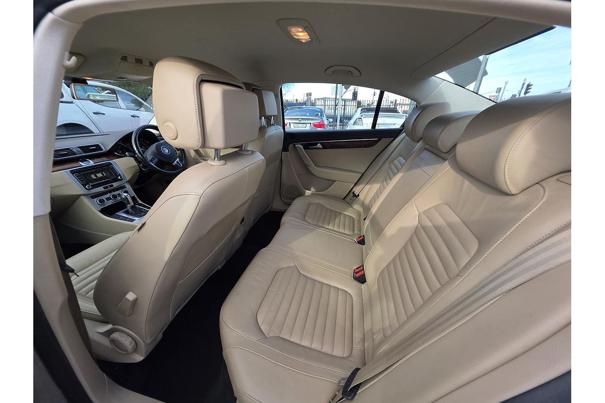 2012 Volkswagen Passat 125TDI Highline Type 3C