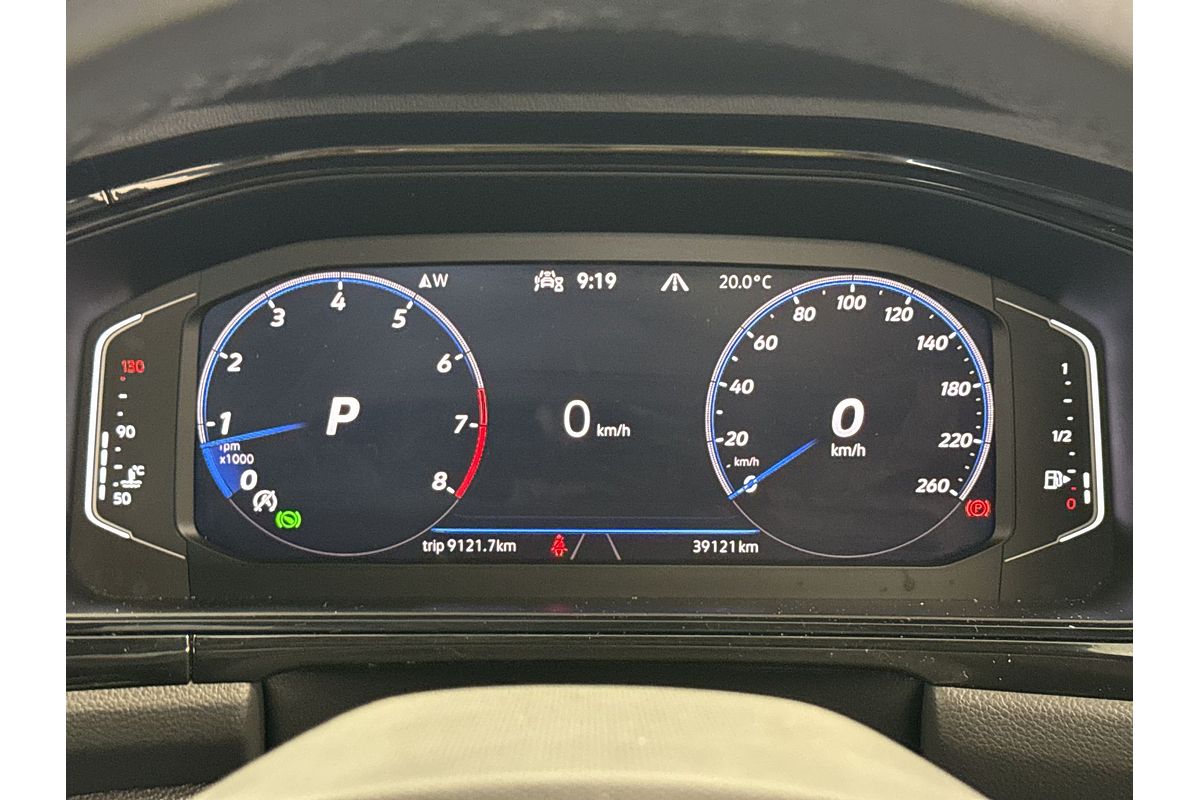 2023 Volkswagen T-Roc 140TSI R-Line D11