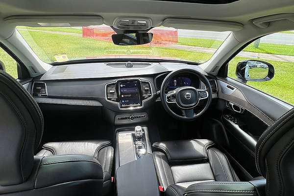 2023 Volvo XC90 Ultimate B6 Dark