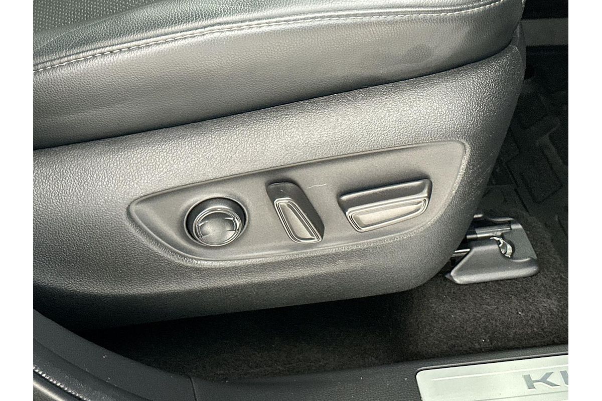 2022 Toyota Kluger Grande GSU75R