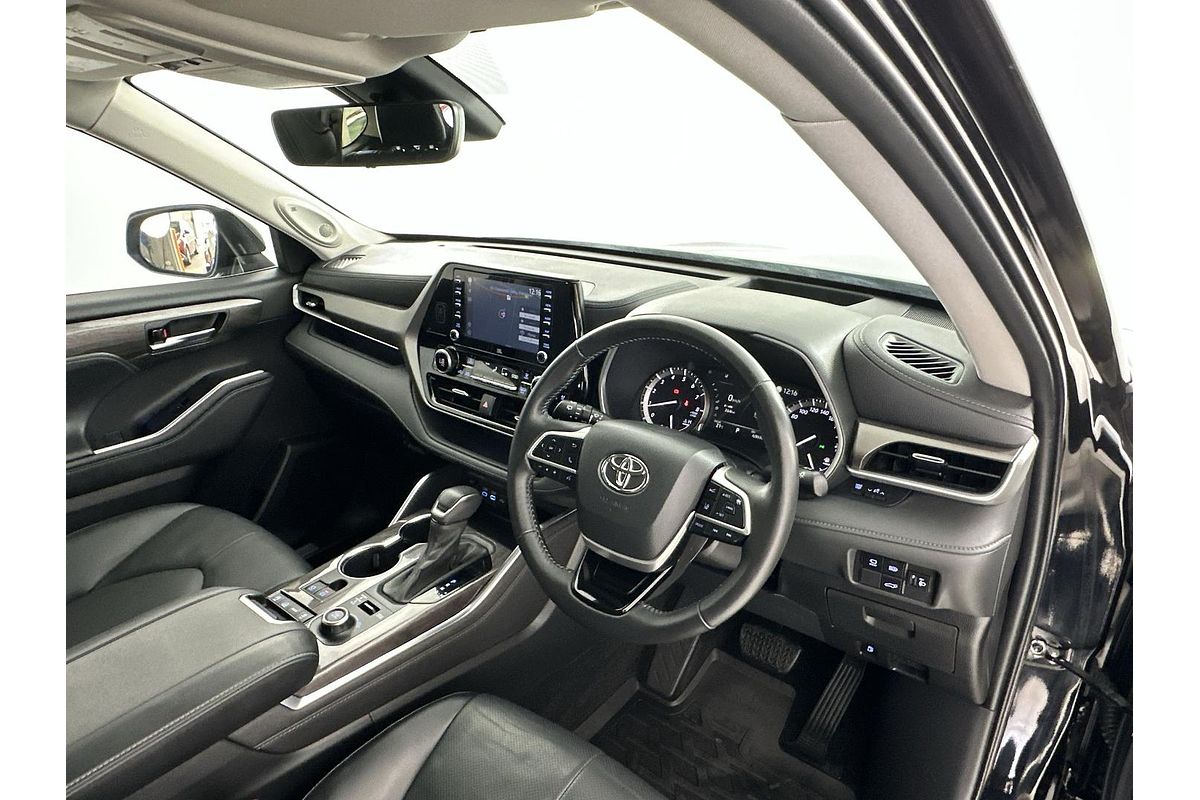 2022 Toyota Kluger Grande GSU75R