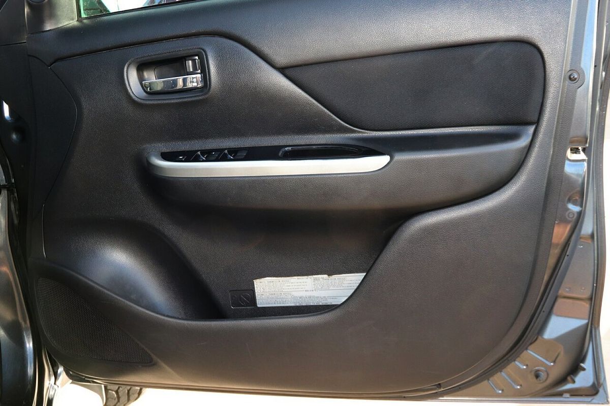 2021 Mitsubishi Triton GLS MR 4X4