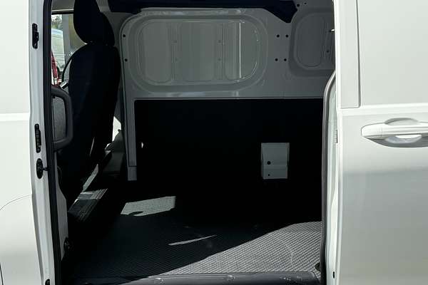 2025 LDV Deliver 7 LWB