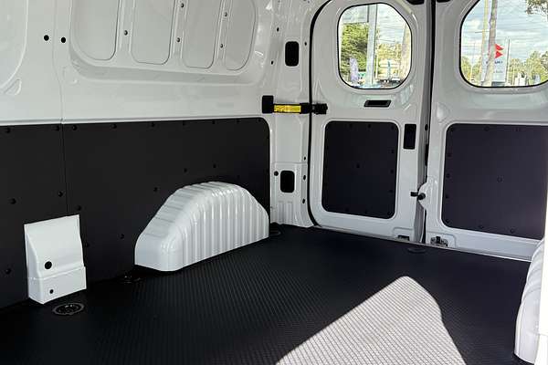 2025 LDV Deliver 7 LWB