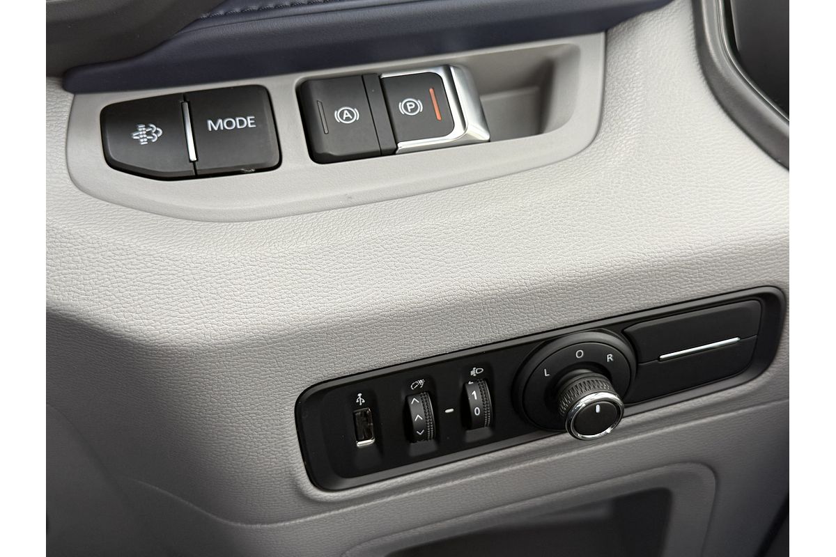 2025 LDV Deliver 7 LWB